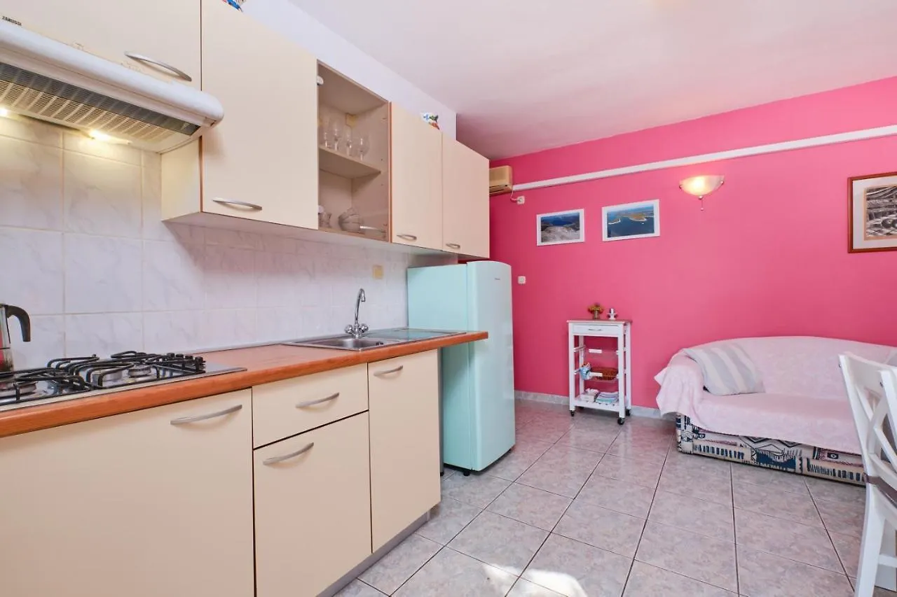 House Katarina With Sea View And Berth Apartment Mali Losinj